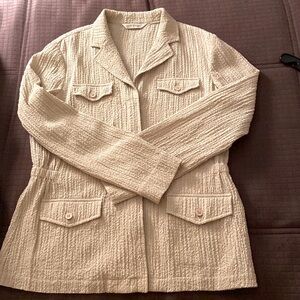 ORVIS light weight barn jacket! Hidden zipper, four button pockets